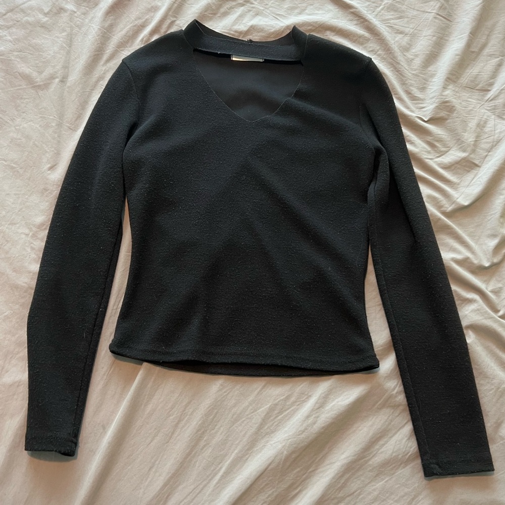Cutout Neck Longsleeve from Korea
